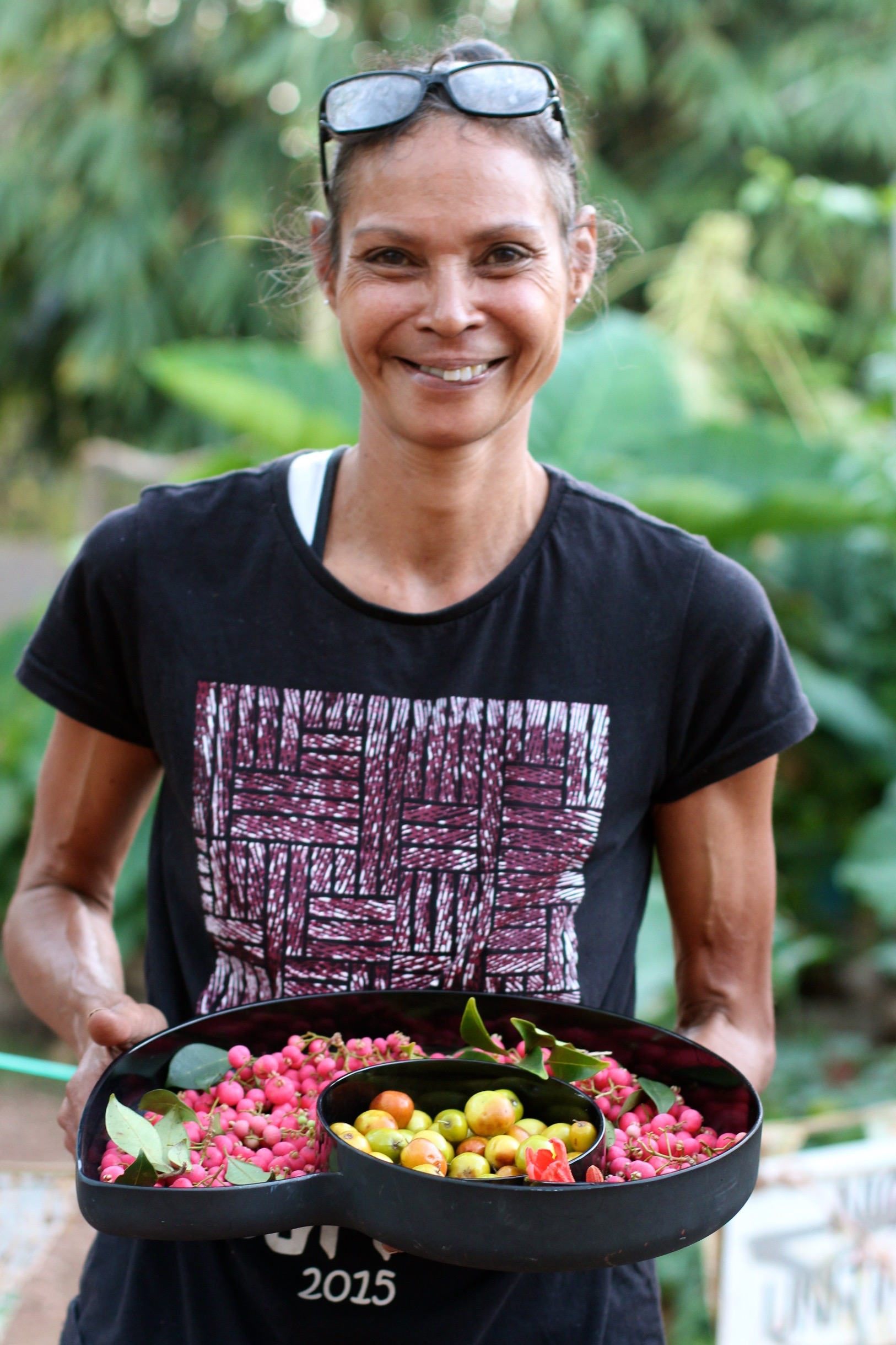 Leslie Bush Tucker 2